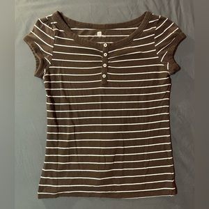 y2k brown GAP tee